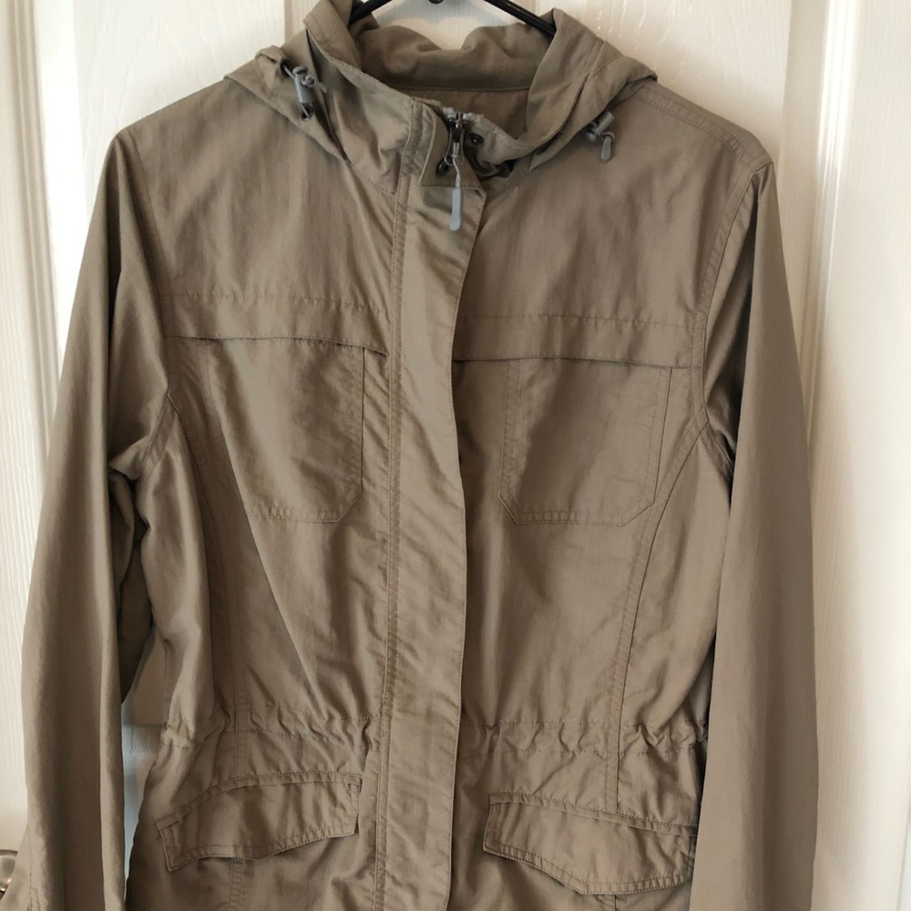 Eddie Bauer Light Jacket